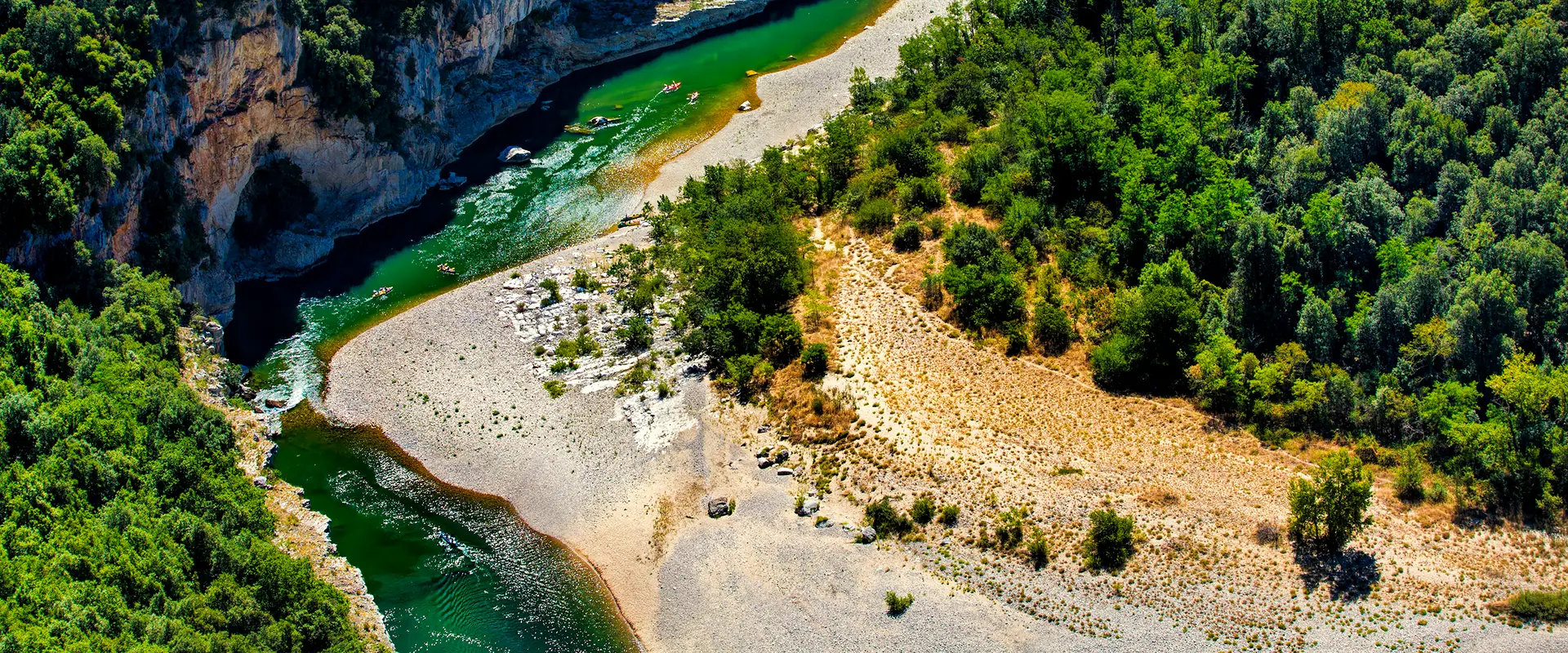 Bivouac Nature en canoë dans les Gorges de l'Ardèche, descente en canoë dans les Gorges de l'Ardèche
